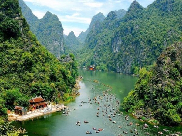 Best Tour Exploration Tam Coc Hoa Lu Ninh Binh